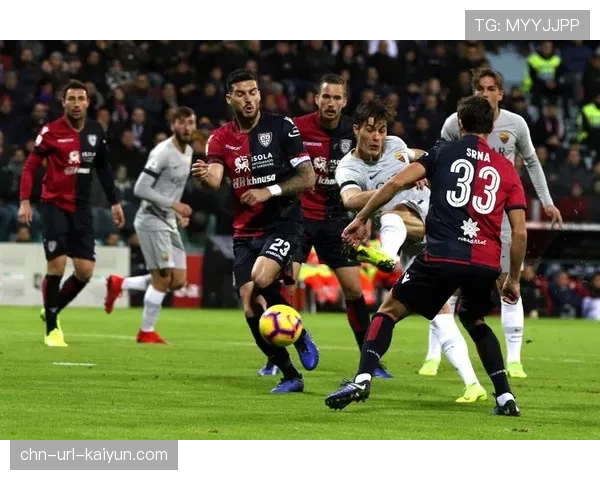 走进卡利亚里的撒丁岛主场：独特文化氛围如何成为球队“第12人”